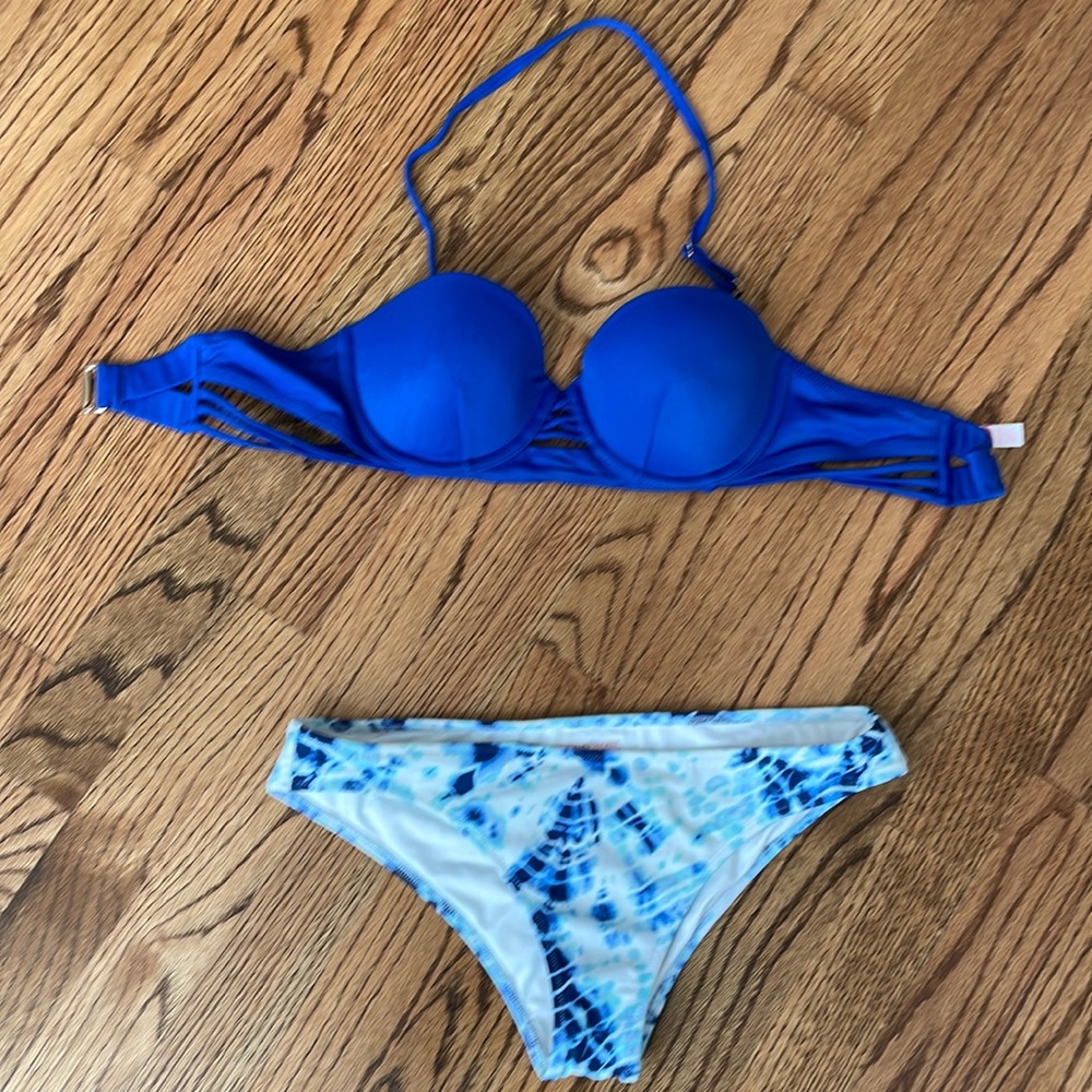 VS tie-dye Bikini